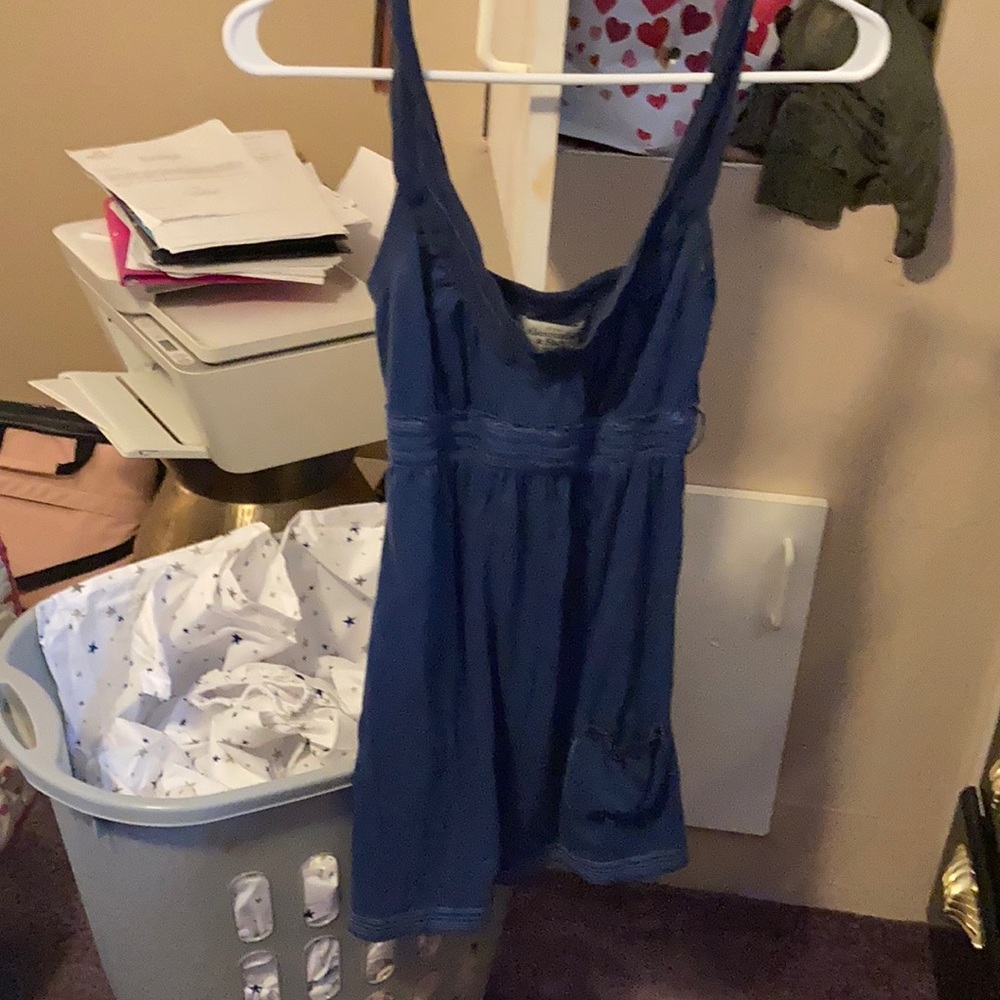 Abercrombie top